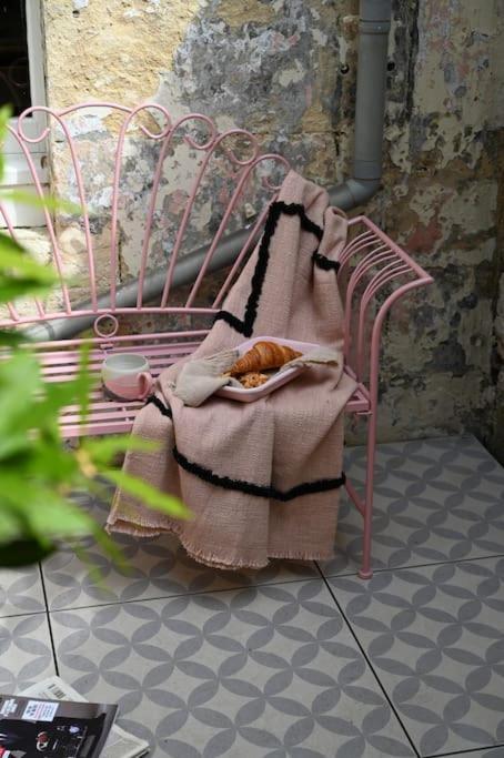 Primrose Cottage - With Private Courtyard & Sun Terrace In Central 바스 외부 사진